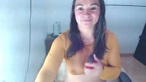 Snapshot of stefializon70 chatting on 09/21/25, 10:11 StefiAlizon online show from 09/21/25, 10:11