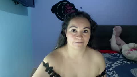 Snapshot of stefializon70 chatting on 02/07/26, 04:05 StefiAlizon online show from 02/07/26, 04:05