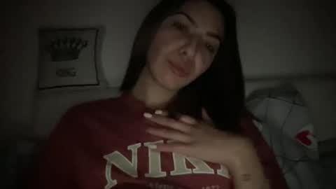 Snapshot of stefy_glow chatting on 03/08/25, 10:45 stefy_glow online show from 03/08/25, 10:45