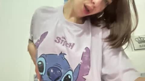 Snapshot of stefy_glow chatting on 03/10/25, 07:29 stefy_glow online show from 03/10/25, 07:29