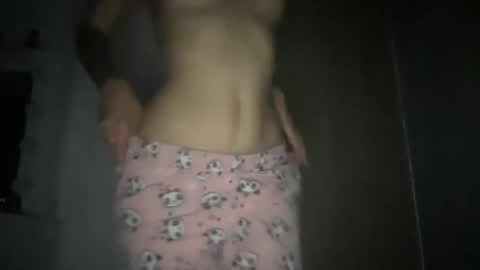 Snapshot of stefy_glow chatting on 11/05/25, 09:48 stefy_glow online show from 11/05/25, 09:48