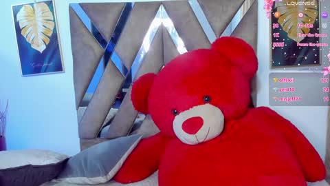 Snapshot of stela__gs chatting on 01/16/25, 07:41 stella online show from 01/16/25, 07:41