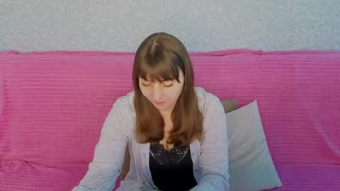 Snapshot of steladream chatting on 04/26/26, 09:29 Stela online show from 04/26/26, 09:29