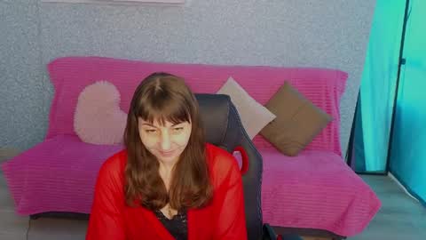 Snapshot of steladream chatting on 05/24/26, 09:47 Stela online show from 05/24/26, 09:47