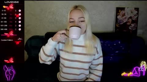 Stella  Cox online show from 11/21/25, 01:21