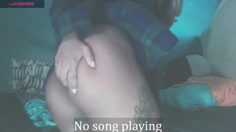 Stella Clitella online show from 10/17/25, 11:24