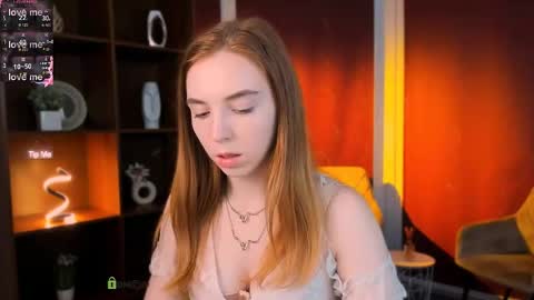 stella_flower online show from 05/05/26, 05:10