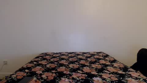 Stella John online show from 02/16/26, 06:42