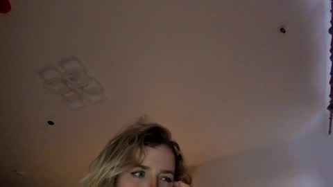 Asella online show from 12/21/24, 12:27