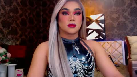 CALL ME STELLA online show from 01/18/25, 09:45