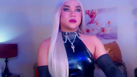 CALL ME STELLA online show from 10/29/25, 07:04