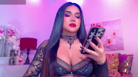 CALL ME STELLA online show from 12/22/25, 06:43