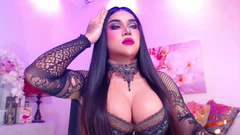 CALL ME STELLA online show from 01/13/26, 07:46