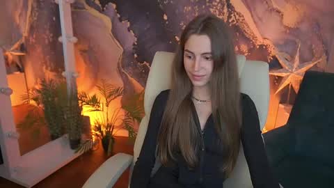 stellahoneywell online show from 06/02/26, 02:08