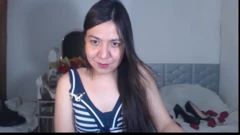 Stella online show from 09/13/25, 08:36