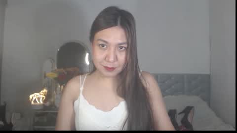 Stella online show from 11/04/25, 05:01