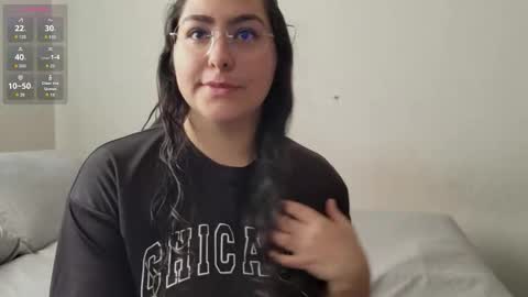 Snapshot of stellaph chatting on 03/19/26, 03:49 Stellaph online show from 03/19/26, 03:49