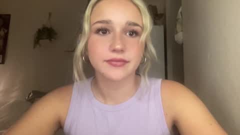 stellaraexox online show from 01/30/25, 02:38