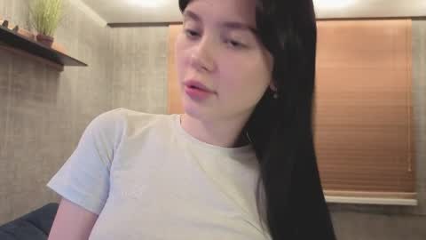 Eva online show from 04/02/26, 11:13