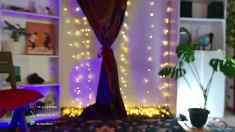 stellart_ online show from 03/18/26, 01:09