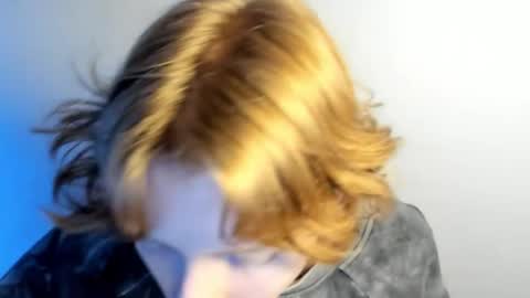 S T E L L A online show from 01/07/26, 06:21