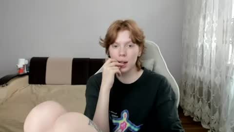 Snapshot of stellaswen chatting on 07/12/26, 12:18 S T E L L A online show from 07/12/26, 12:18