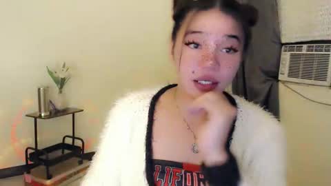 Stella sweet online show from 10/31/25, 09:54