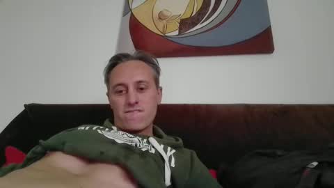 sten015 online show from 12/02/25, 01:28