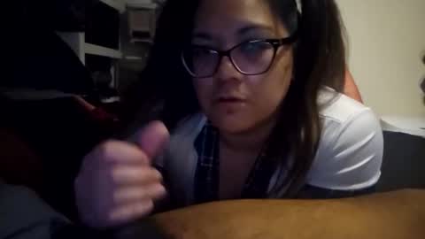 Snapshot of sten725 chatting on 10/31/25, 01:50 sten725 online show from 10/31/25, 01:50