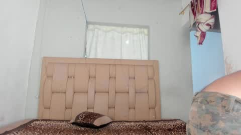 Stepcouple   online show from 01/26/25, 09:07