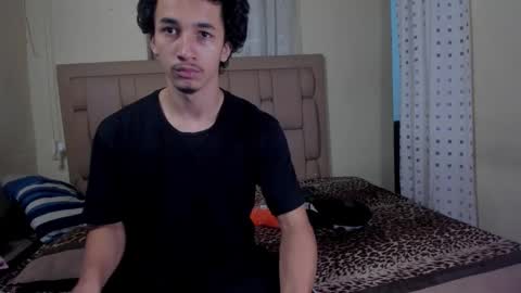 Stepcouple   online show from 10/21/25, 12:00