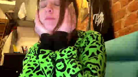 Emma online show from 01/06/25, 10:58