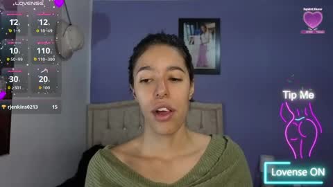 Snapshot of stephania_t chatting on 06/02/26, 03:25 Stephania online show from 06/02/26, 03:25