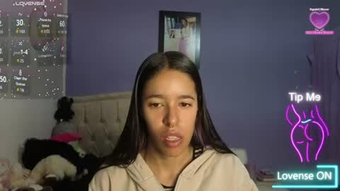 Stephania online show from 07/16/26, 02:01