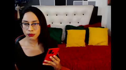 stephanie_dollss online show from 05/26/26, 04:25