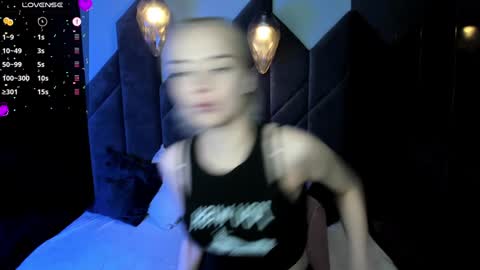 Snapshot of stephanie_sea chatting on 01/21/25, 02:37 Stephanie Sea online show from 01/21/25, 02:37