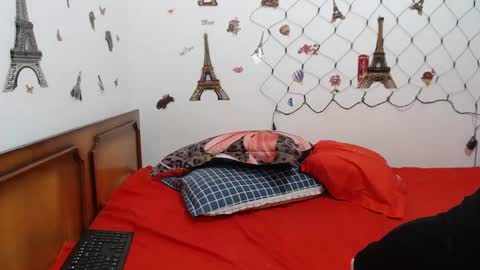 Stephanie   online show from 01/21/25, 11:03