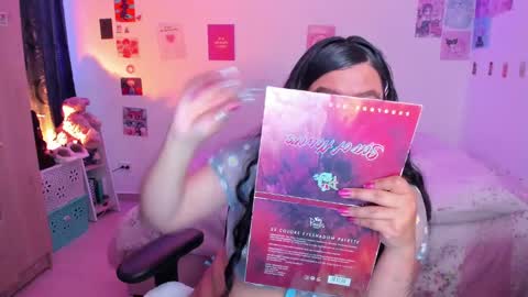 Stephanie  online show from 12/28/24, 10:34