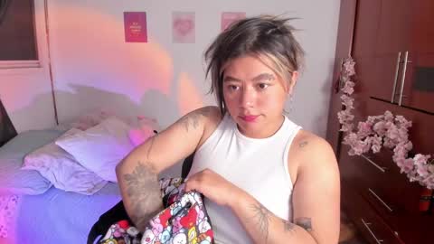 Stephanie  online show from 10/02/25, 02:18