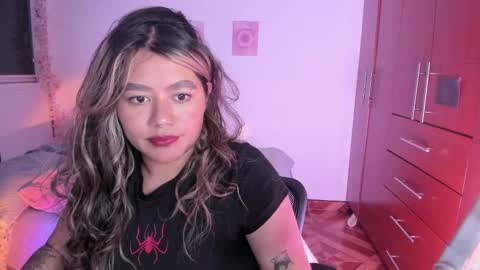 Stephanie  online show from 10/04/25, 11:36