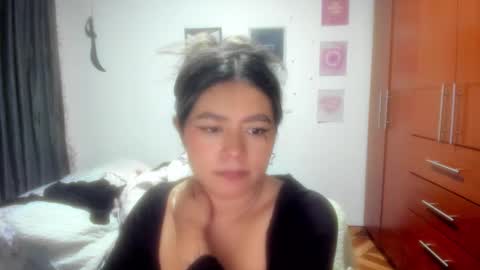 Stephanie  online show from 01/06/26, 05:11