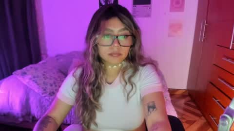 Stephanie  online show from 04/16/26, 02:23