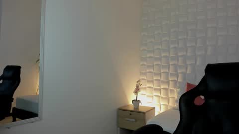 S T E P H A N Y A online show from 01/09/25, 02:11