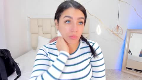 Stefanny online show from 01/27/25, 09:55