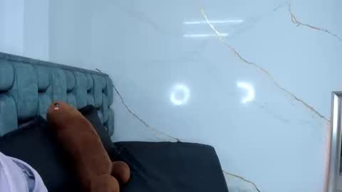 Stefanny online show from 09/19/25, 11:05