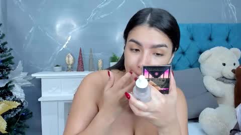 Stefanny online show from 01/18/26, 12:47