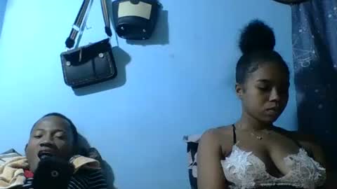 stephaolysca online show from 04/10/26, 04:01