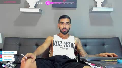 Snapshot of stephenbrown_ chatting on 03/02/25, 03:34    ................     online show from 03/02/25, 03:34