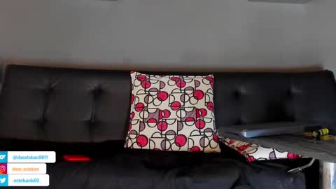 Snapshot of stephenbrown_ chatting on 03/05/25, 01:31    ................     online show from 03/05/25, 01:31