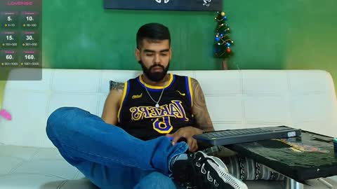    ................     online show from 12/16/25, 01:21